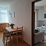 Stunning Views - One Bedroom In بورتيماو