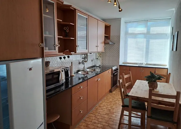 Stunning Views - One Bedroom In Portimão