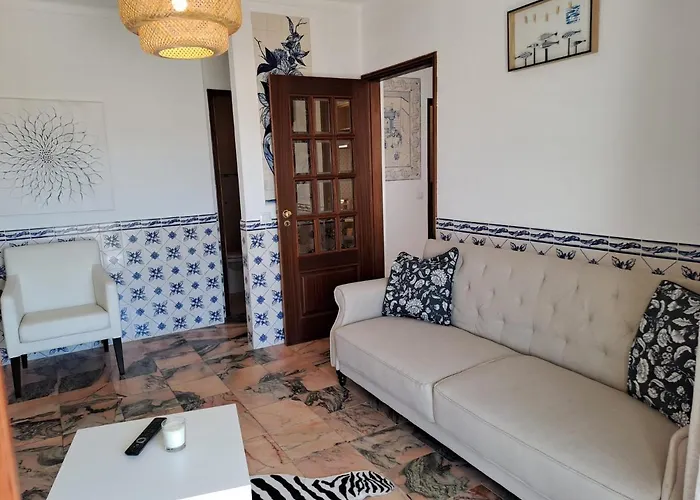 Stunning Views - One Bedroom In Portimão