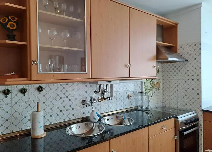 Apartament Stunning Views - One Bedroom In *